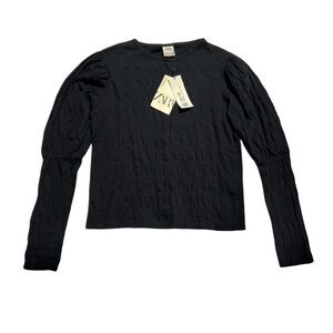 Zara Black Long Sleeve Kids Tee with slight puffed shoulder